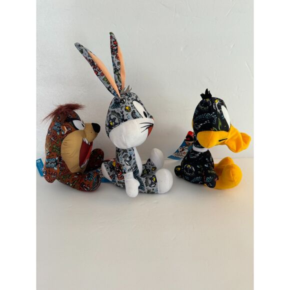 Looney Tunes Sticker Bomb Stuffed Animal Plush set of 3 Bugs Bunny Daffy Taz NEW - Picture 3 of 9